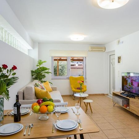 Manolia Dream Apartment 30M To The Beach Agia Marina Exteriör bild